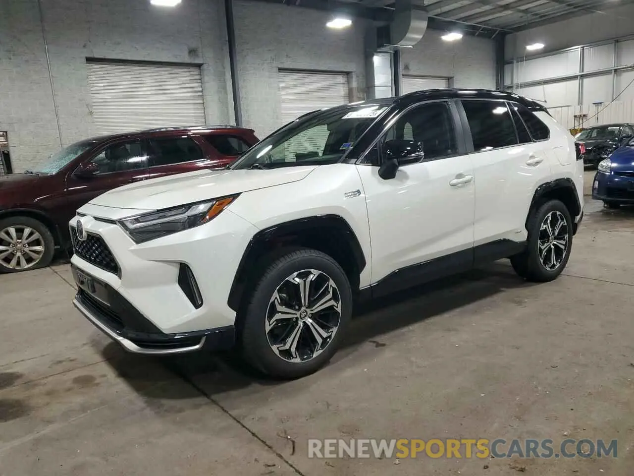 1 Photograph of a damaged car JTMEB3FV9ND081469 TOYOTA RAV4 2022