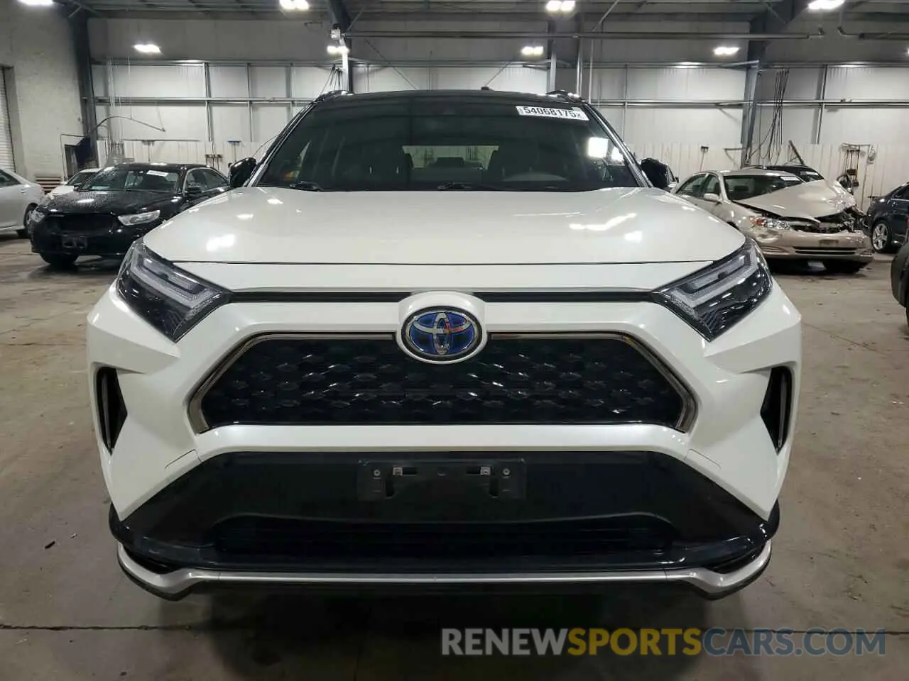 5 Photograph of a damaged car JTMEB3FV9ND081469 TOYOTA RAV4 2022