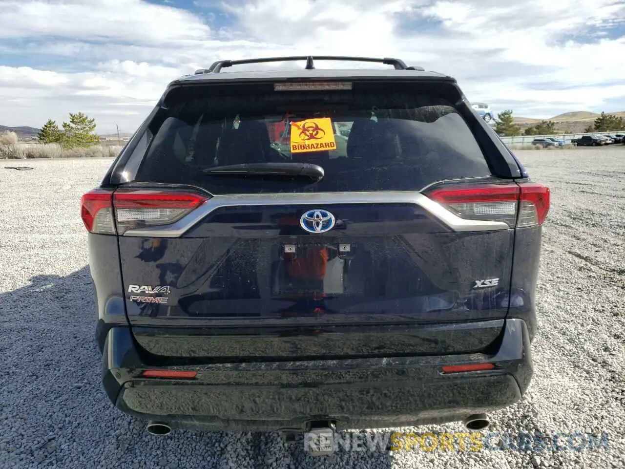 6 Photograph of a damaged car JTMFB3FV1ND098920 TOYOTA RAV4 2022