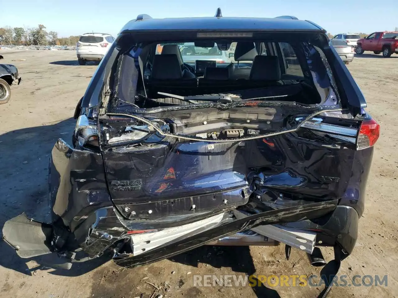 6 Photograph of a damaged car JTMFB3FV8ND095514 TOYOTA RAV4 2022
