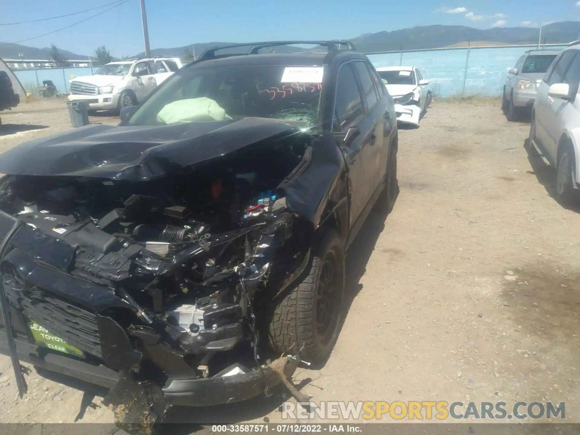 2 Photograph of a damaged car JTMLWRFV1ND147236 TOYOTA RAV4 2022