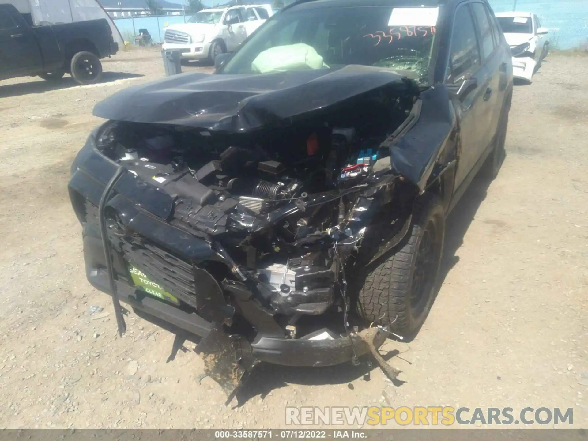 6 Photograph of a damaged car JTMLWRFV1ND147236 TOYOTA RAV4 2022