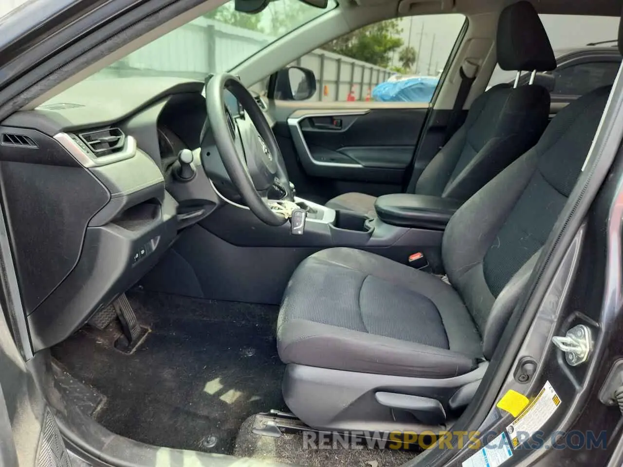 7 Photograph of a damaged car JTMLWRFV7ND563100 TOYOTA RAV4 2022