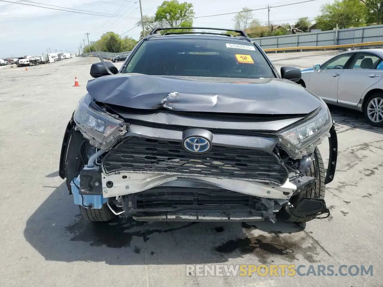5 Photograph of a damaged car JTMLWRFV8ND139103 TOYOTA RAV4 2022