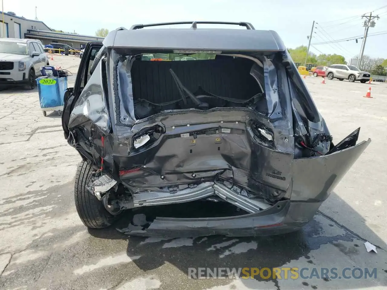 6 Photograph of a damaged car JTMLWRFV8ND139103 TOYOTA RAV4 2022