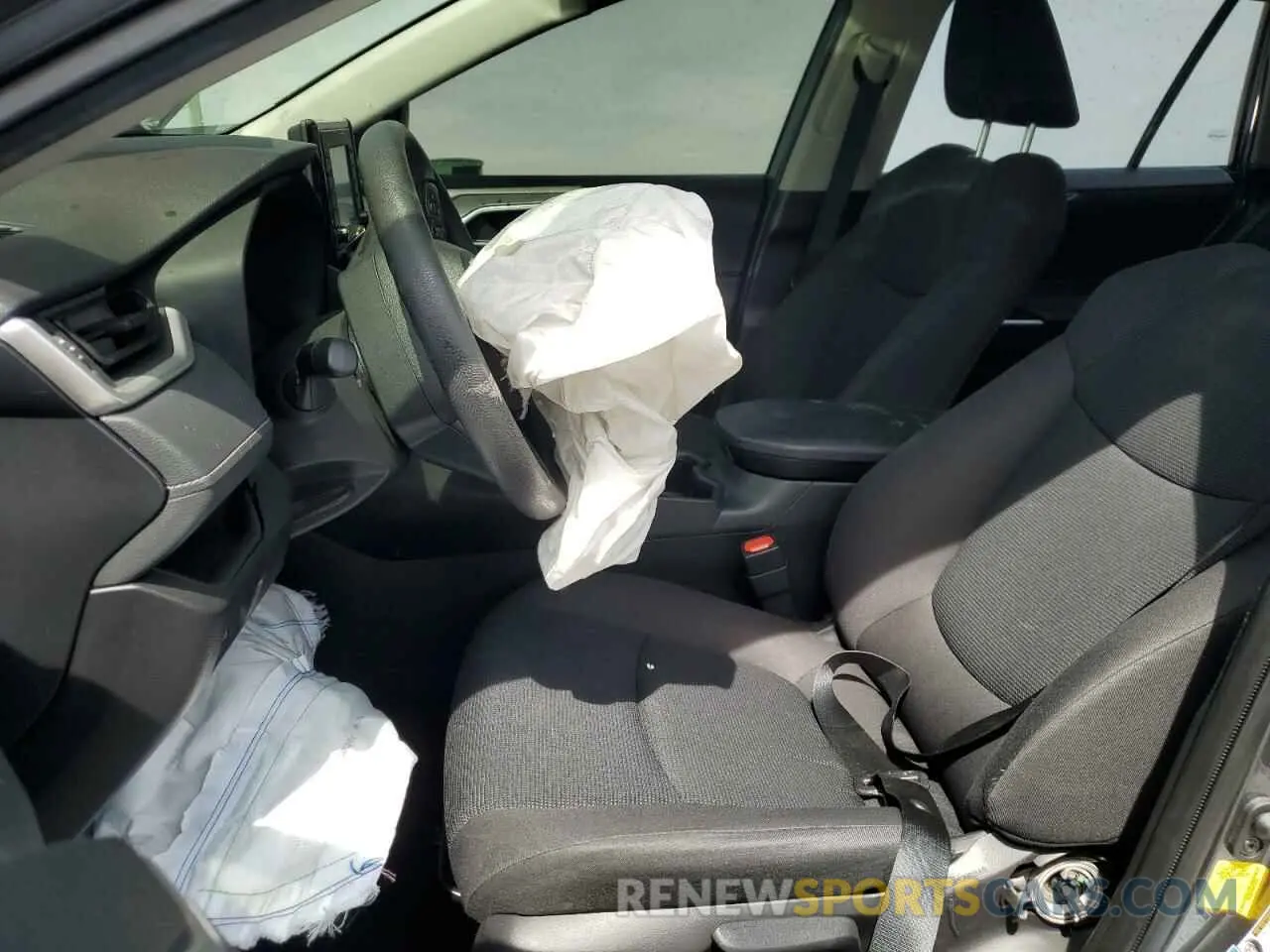 7 Photograph of a damaged car JTMLWRFV8ND139103 TOYOTA RAV4 2022
