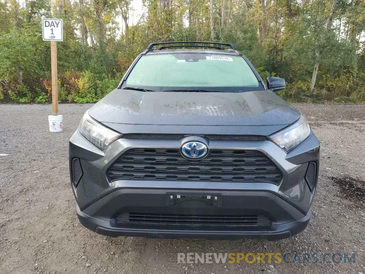 5 Photograph of a damaged car JTMLWRFV9ND151891 TOYOTA RAV4 2022