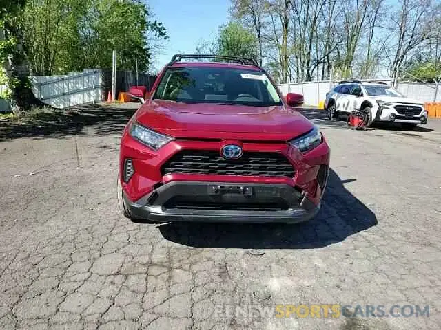 14 Photograph of a damaged car JTMMWRFV0ND151377 TOYOTA RAV4 2022