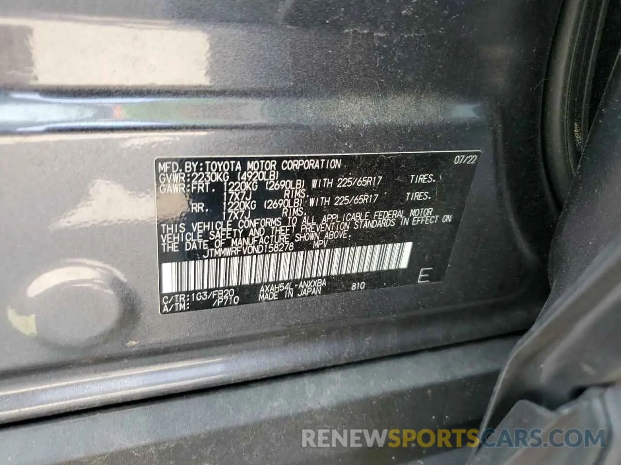 13 Photograph of a damaged car JTMMWRFV0ND158278 TOYOTA RAV4 2022