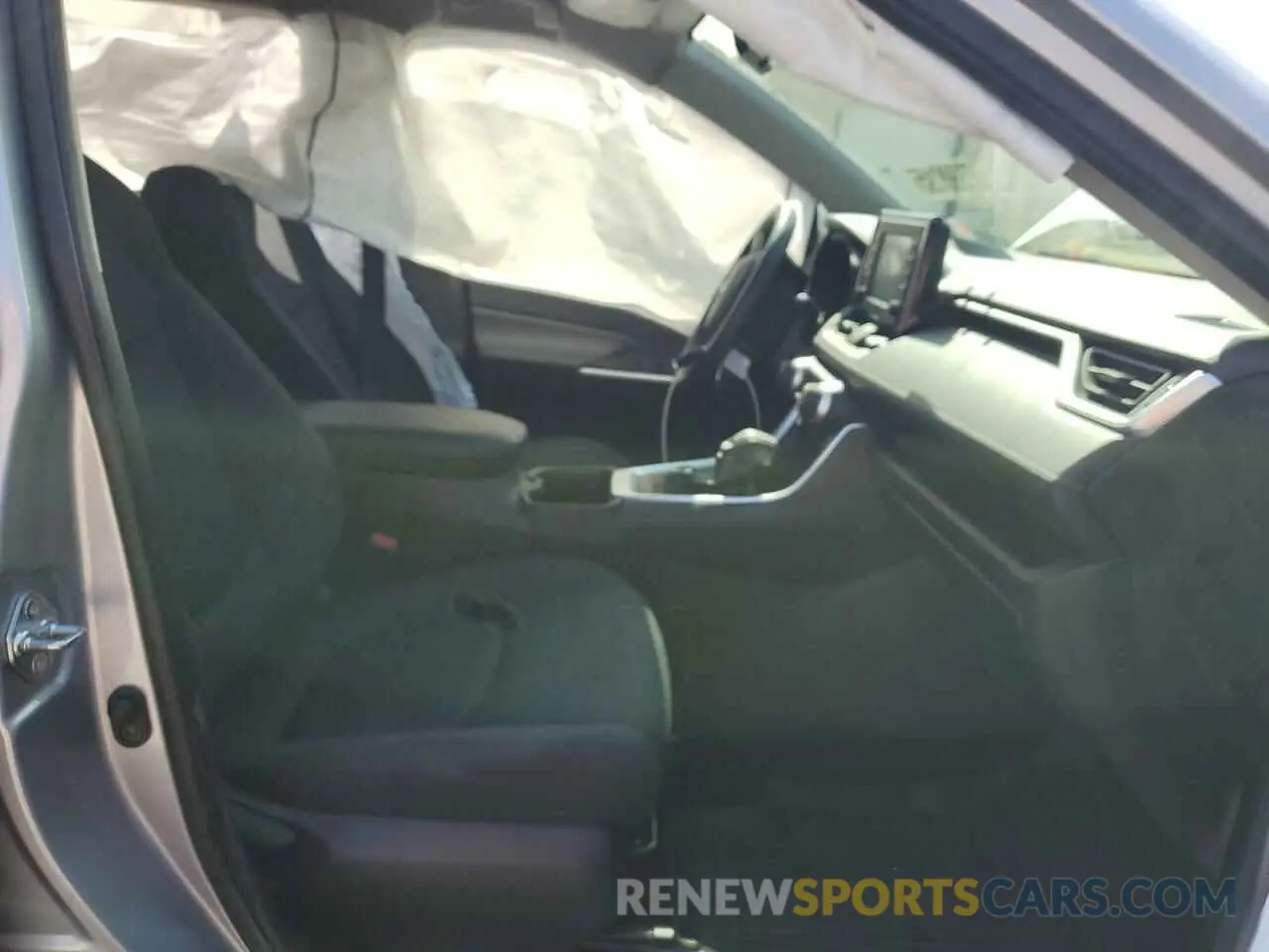7 Photograph of a damaged car JTMMWRFV4ND152855 TOYOTA RAV4 2022