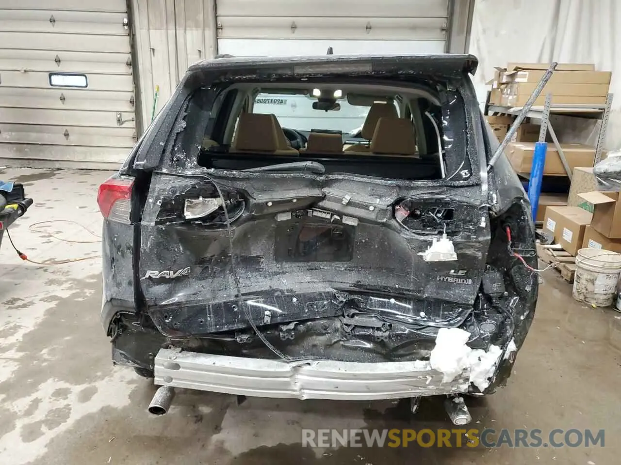 6 Photograph of a damaged car JTMMWRFV4ND163449 TOYOTA RAV4 2022