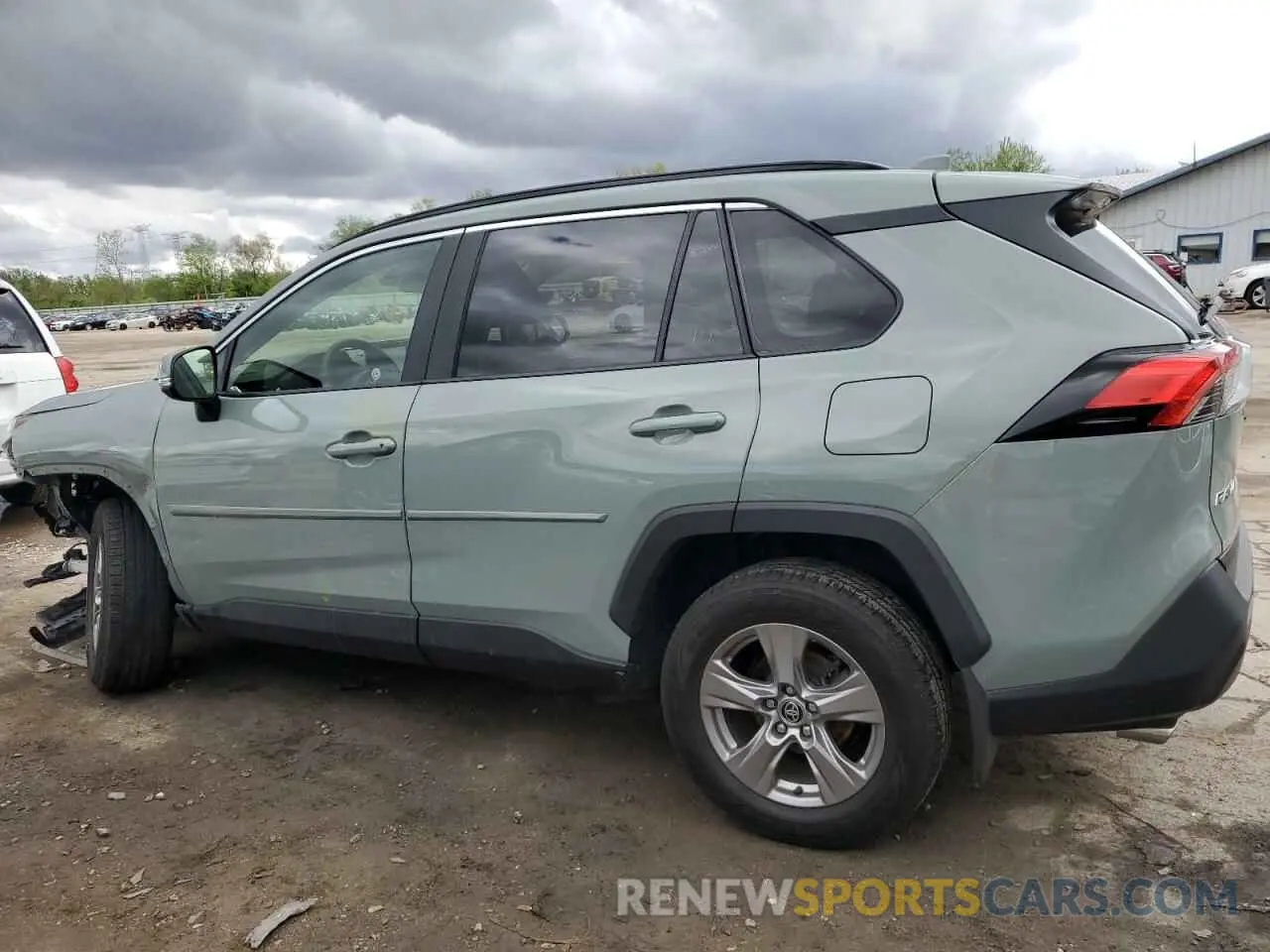 2 Photograph of a damaged car JTMP1RFV5ND086621 TOYOTA RAV4 2022