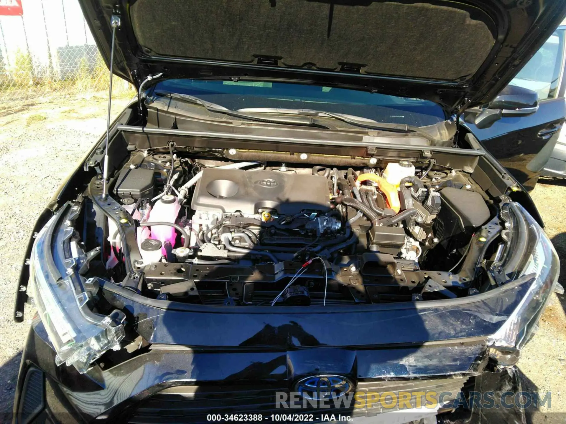 10 Photograph of a damaged car JTMRWRFV1ND154553 TOYOTA RAV4 2022