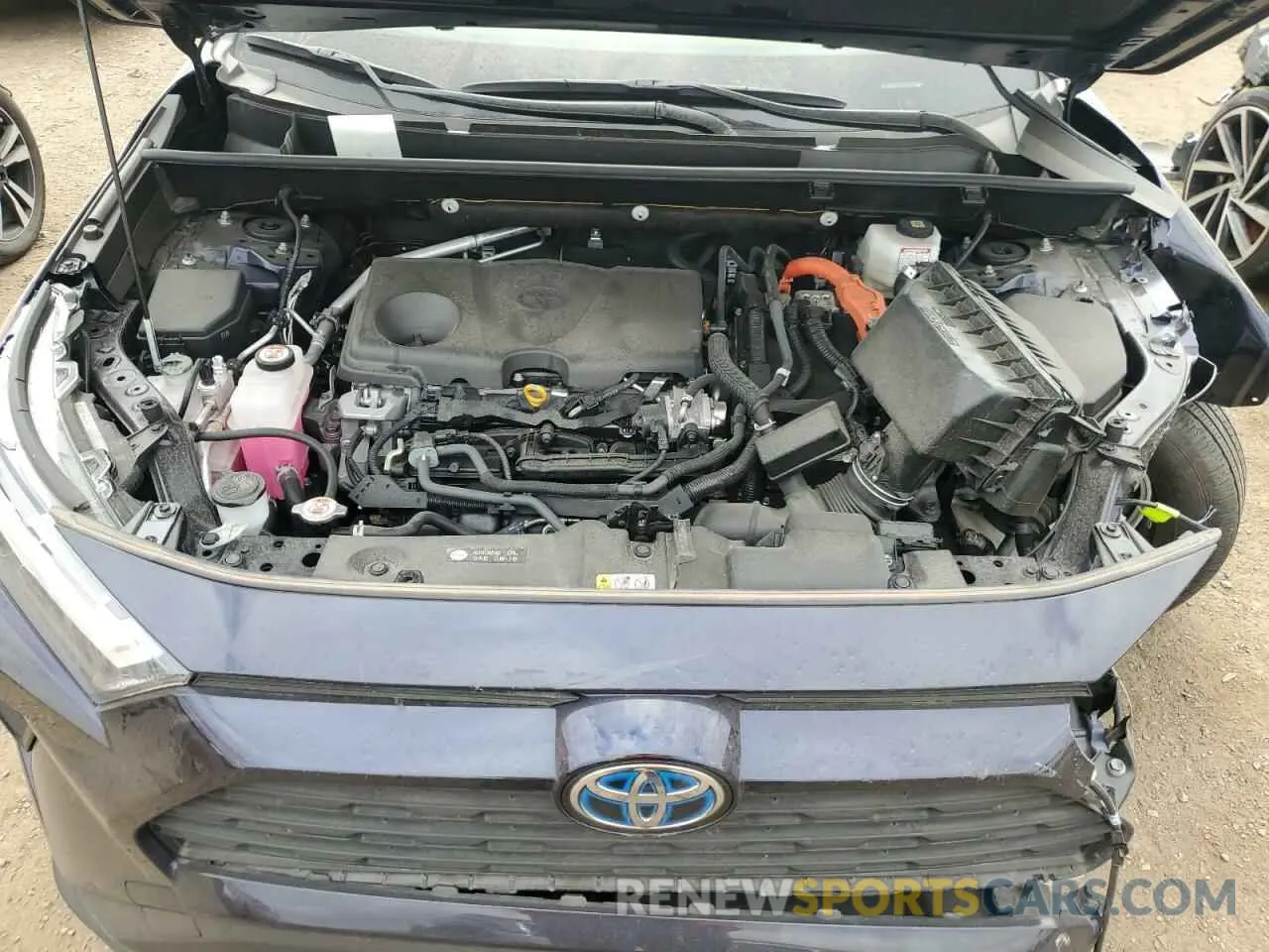 11 Photograph of a damaged car JTMRWRFV6ND147484 TOYOTA RAV4 2022
