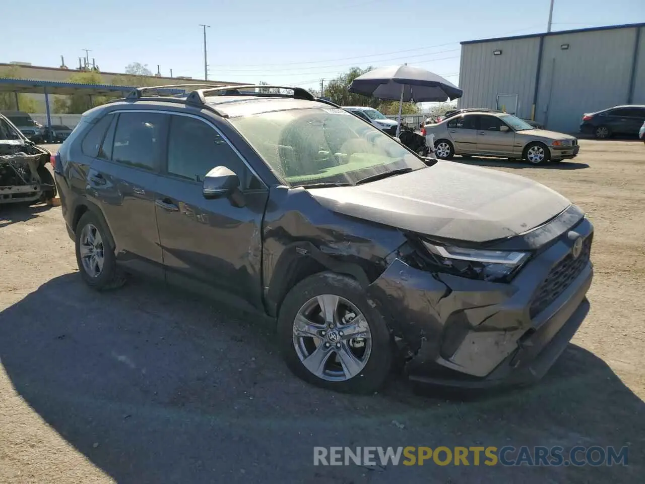 4 Photograph of a damaged car JTMRWRFV9ND164019 TOYOTA RAV4 2022