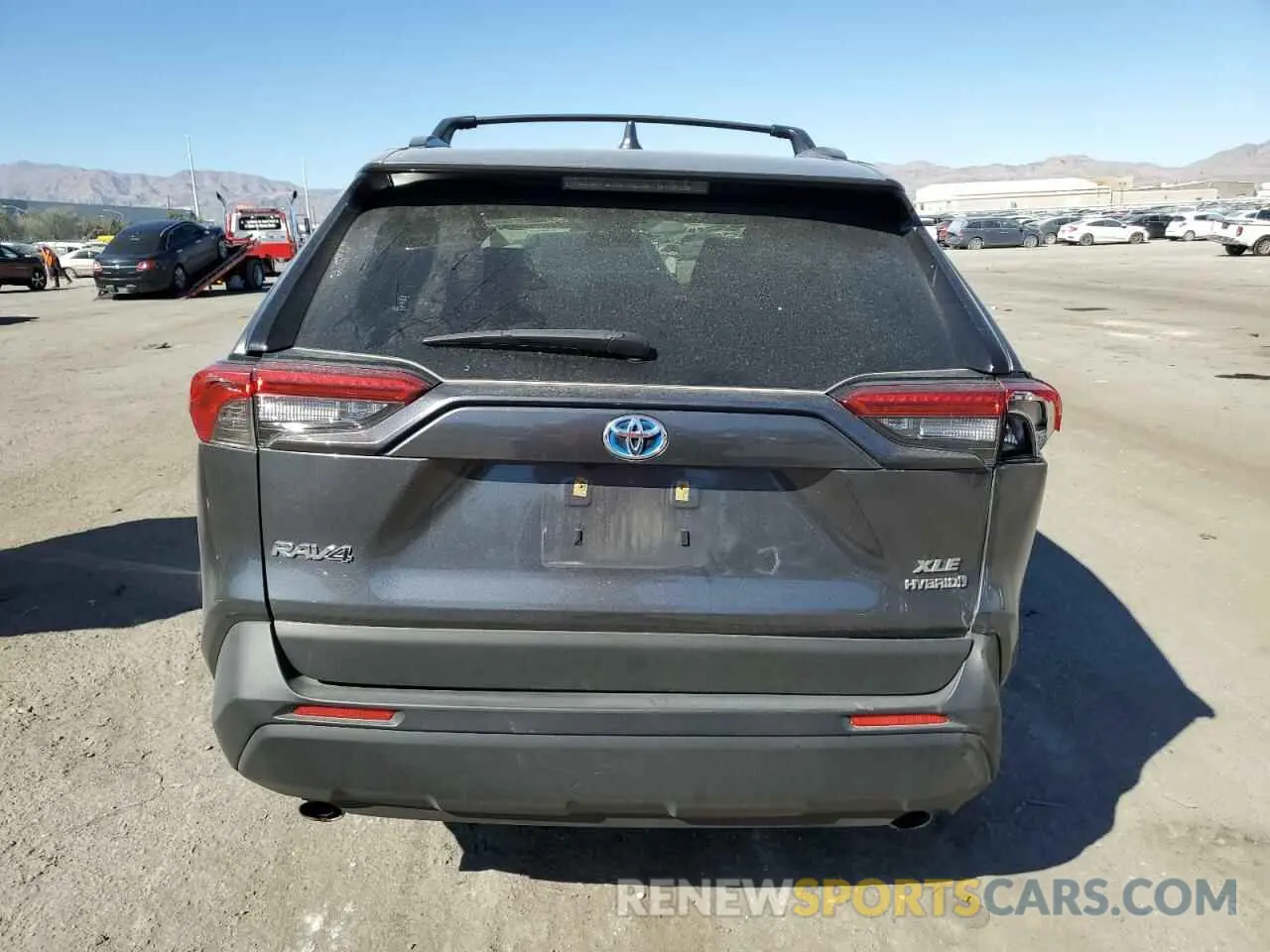 6 Photograph of a damaged car JTMRWRFV9ND164019 TOYOTA RAV4 2022