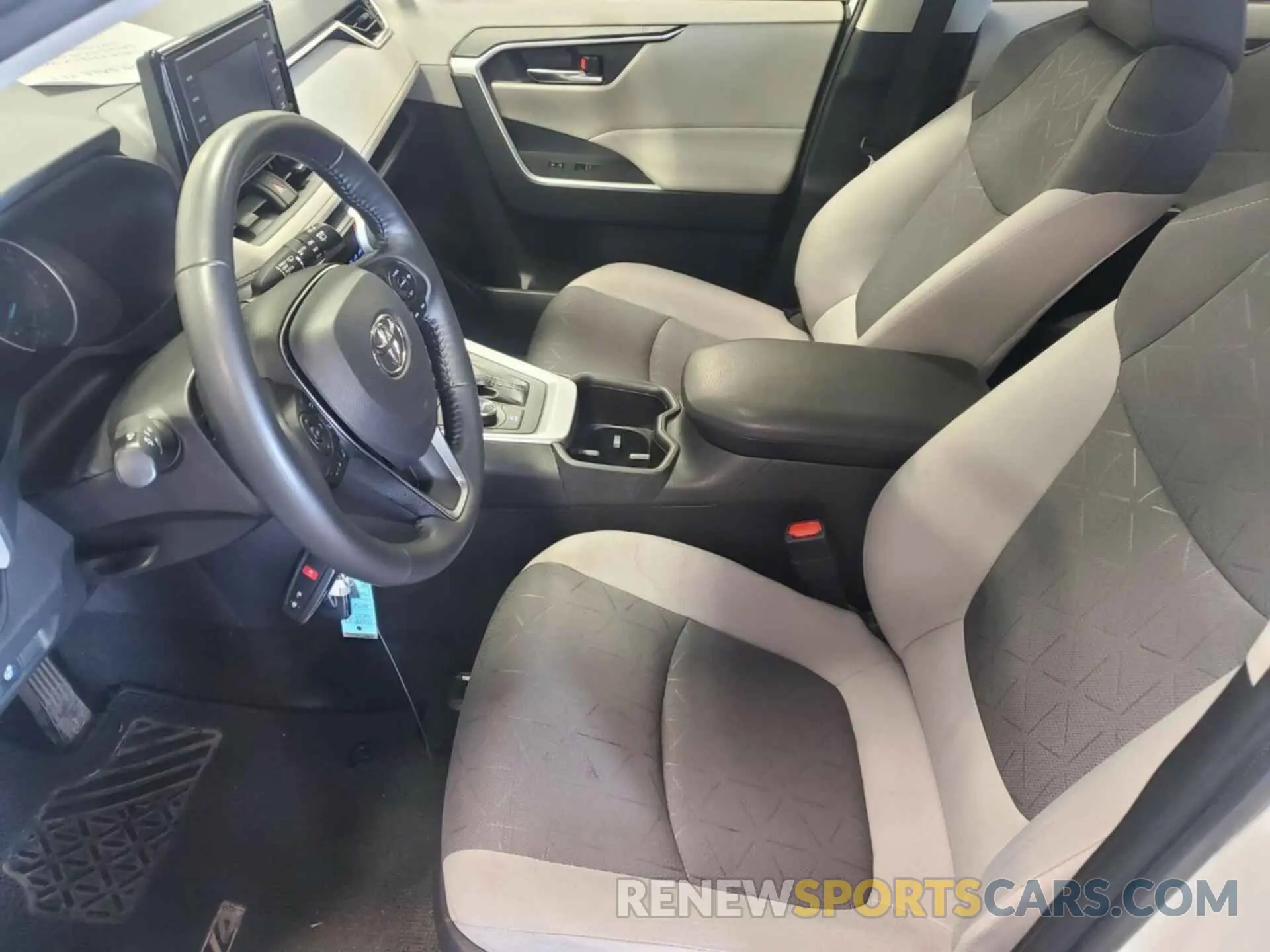 11 Photograph of a damaged car JTMRWRFVXND164532 TOYOTA RAV4 2022