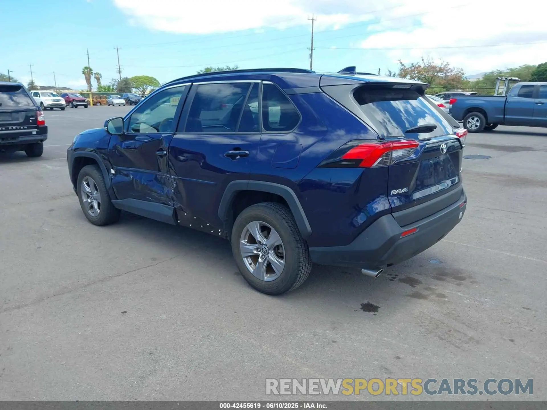 3 Photograph of a damaged car JTMW1RFV2NJ024638 TOYOTA RAV4 2022