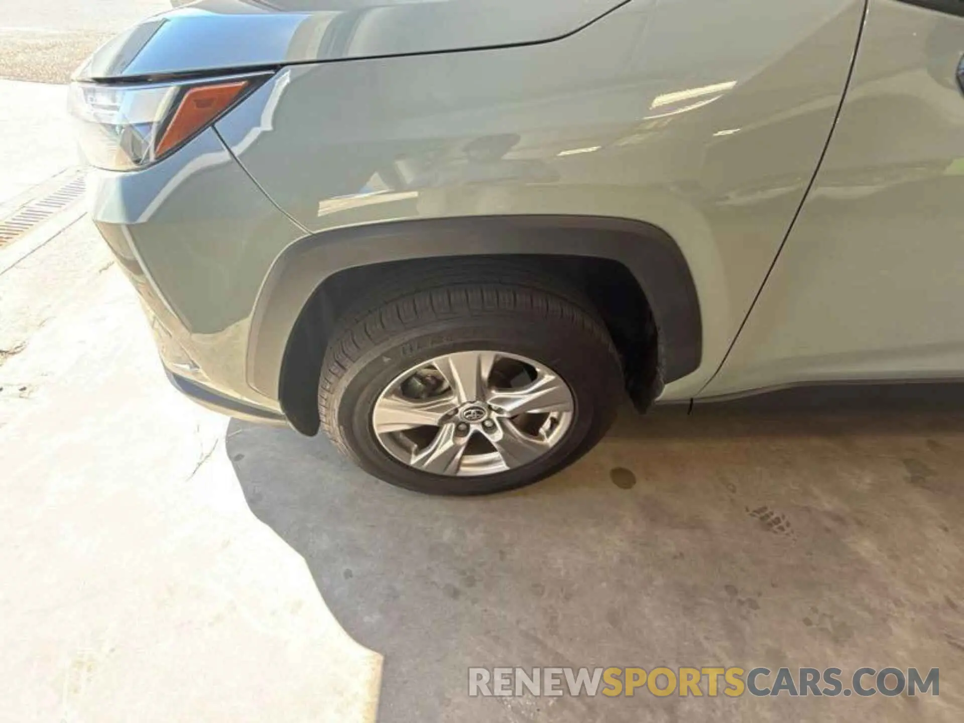 3 Photograph of a damaged car JTMW1RFV4ND088775 TOYOTA RAV4 2022