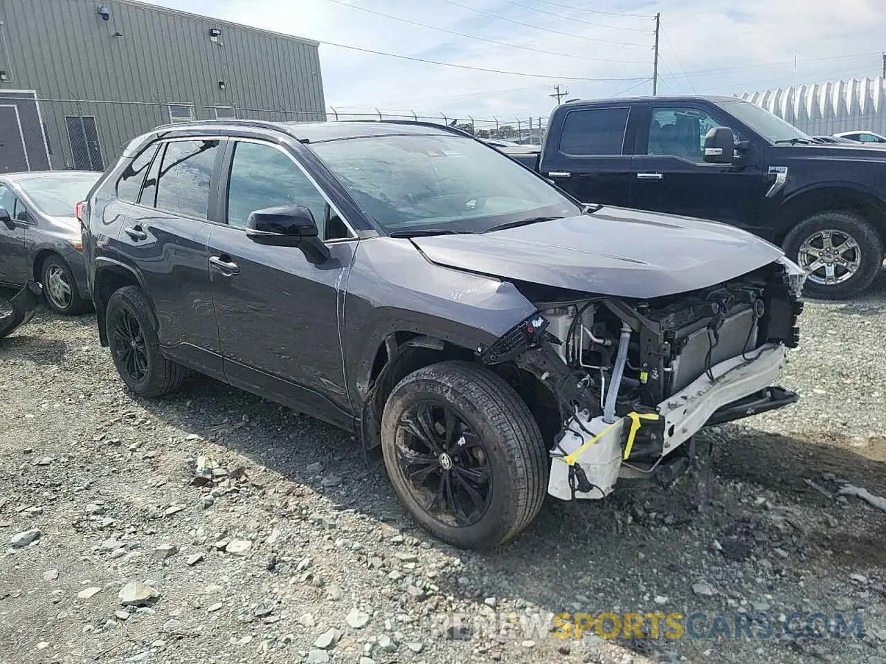 4 Photograph of a damaged car 2T35WRFVXPW176393 TOYOTA RAV4 2023