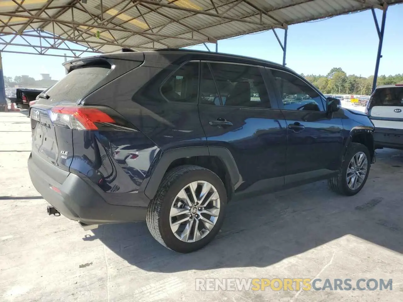 3 Photograph of a damaged car 2T3A1RFV1PW362367 TOYOTA RAV4 2023