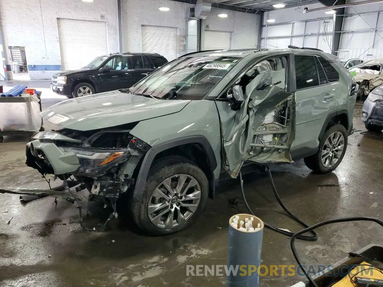 1 Photograph of a damaged car 2T3A1RFV1PW396776 TOYOTA RAV4 2023