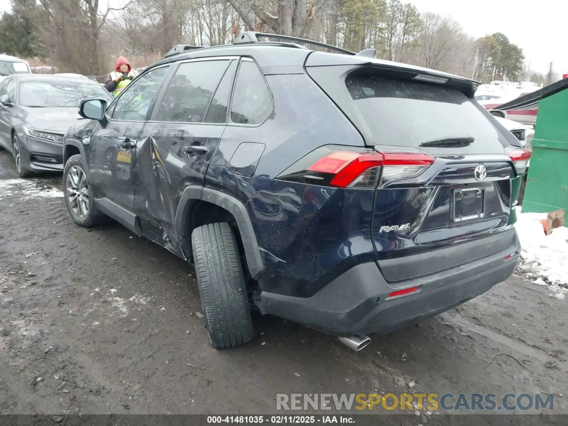 3 Photograph of a damaged car 2T3A1RFV2PW368825 TOYOTA RAV4 2023