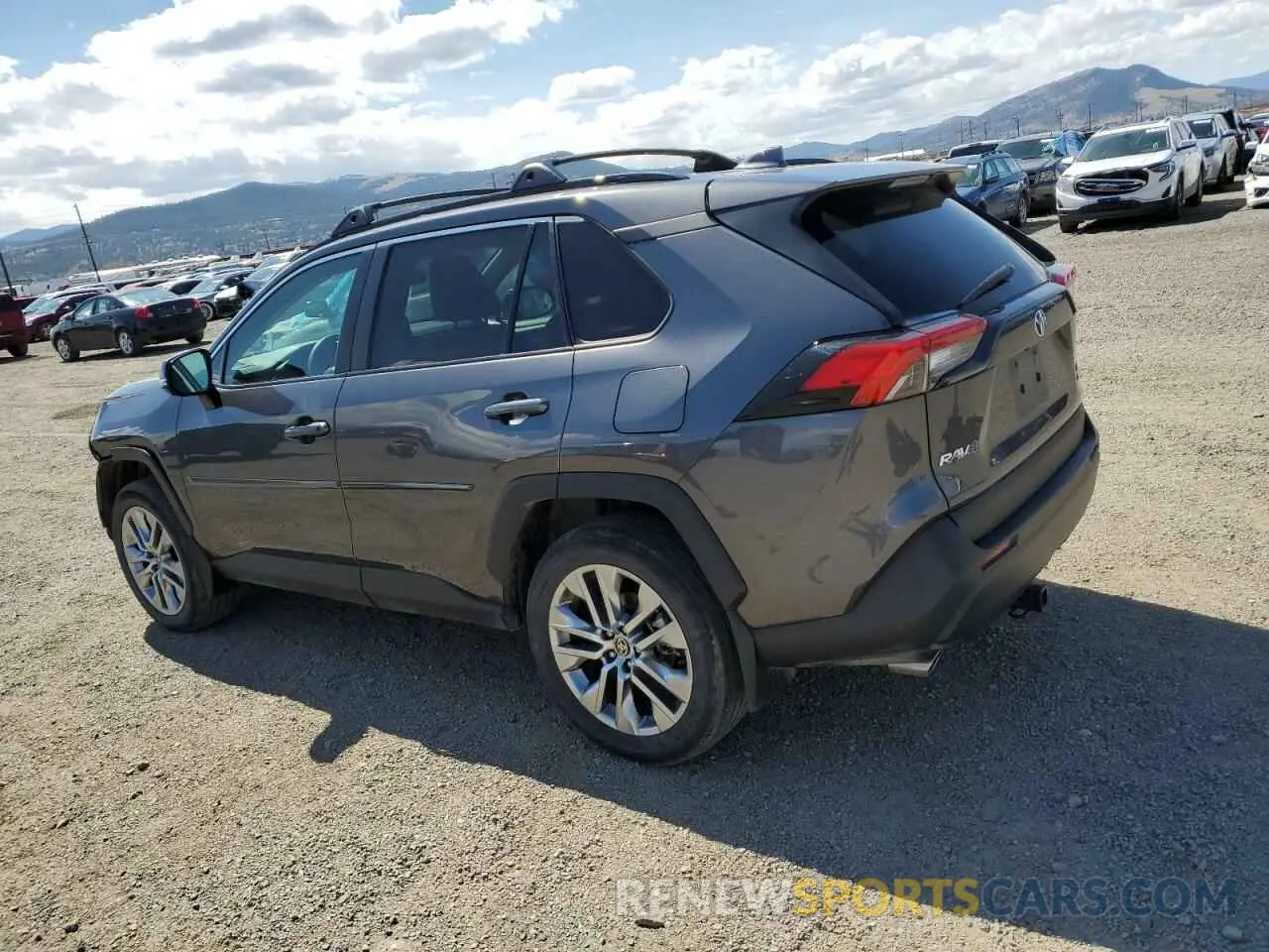 2 Photograph of a damaged car 2T3A1RFV3PC335656 TOYOTA RAV4 2023