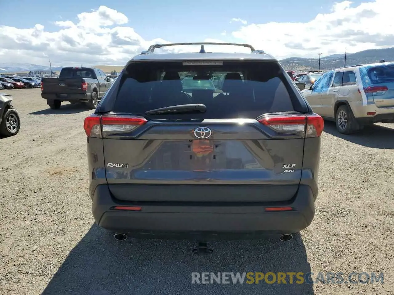 6 Photograph of a damaged car 2T3A1RFV3PC335656 TOYOTA RAV4 2023