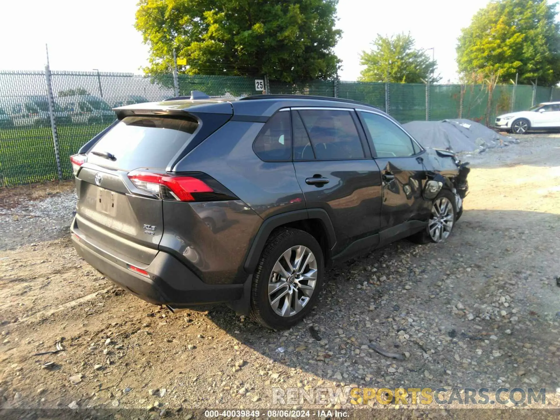 4 Photograph of a damaged car 2T3A1RFV3PC392486 TOYOTA RAV4 2023