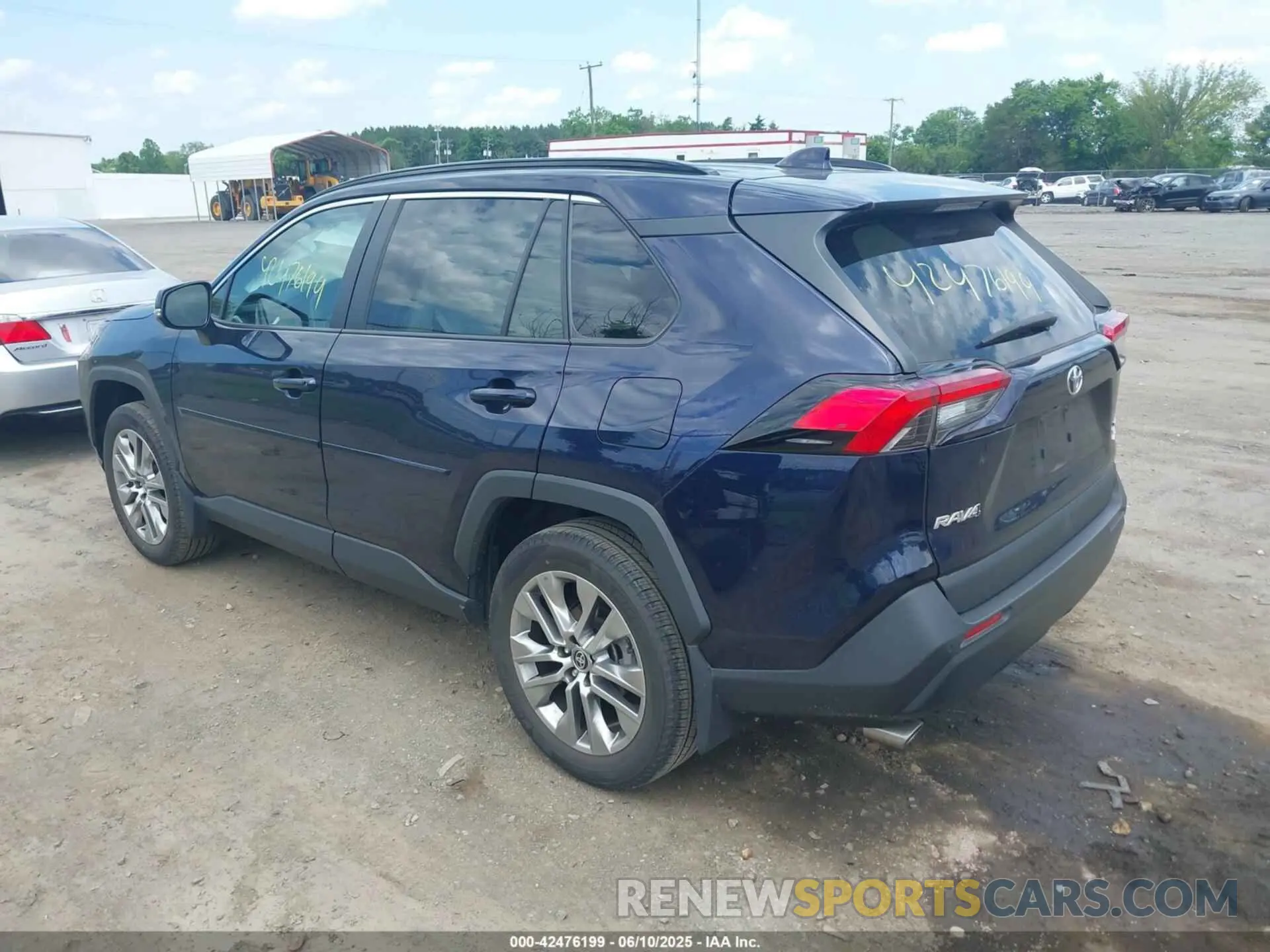 3 Photograph of a damaged car 2T3A1RFV3PW354030 TOYOTA RAV4 2023