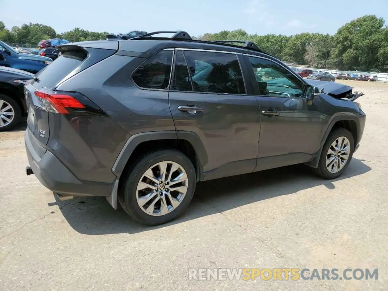 3 Photograph of a damaged car 2T3A1RFV4PW395881 TOYOTA RAV4 2023