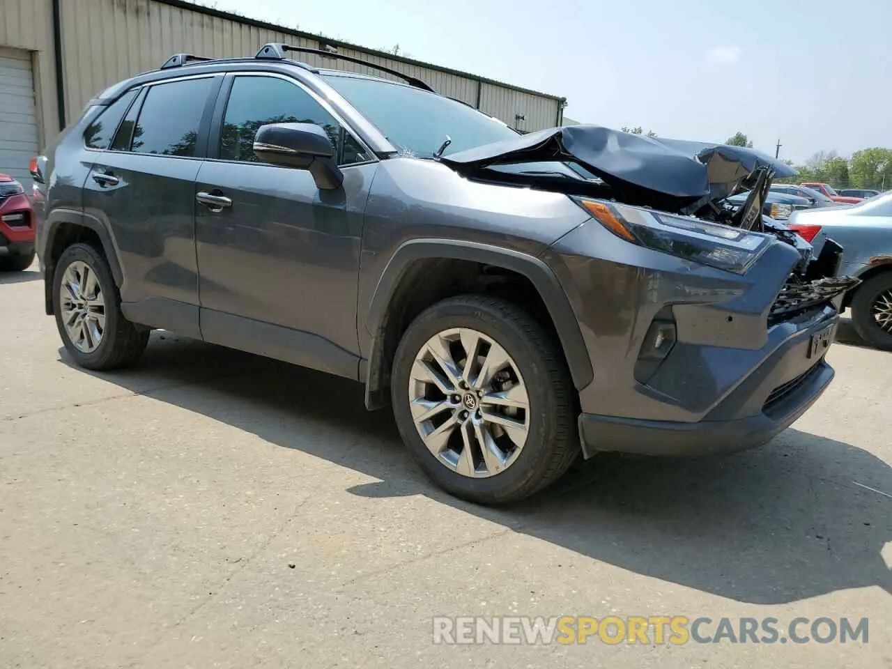 4 Photograph of a damaged car 2T3A1RFV4PW395881 TOYOTA RAV4 2023