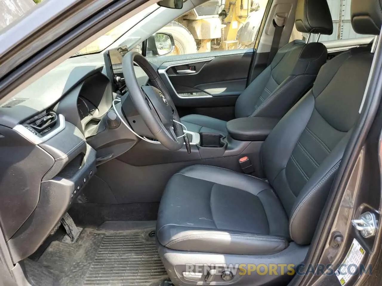 7 Photograph of a damaged car 2T3A1RFV4PW395881 TOYOTA RAV4 2023