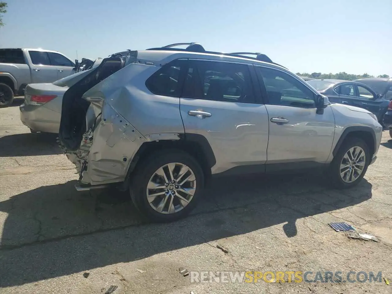 3 Photograph of a damaged car 2T3A1RFV4PW405924 TOYOTA RAV4 2023