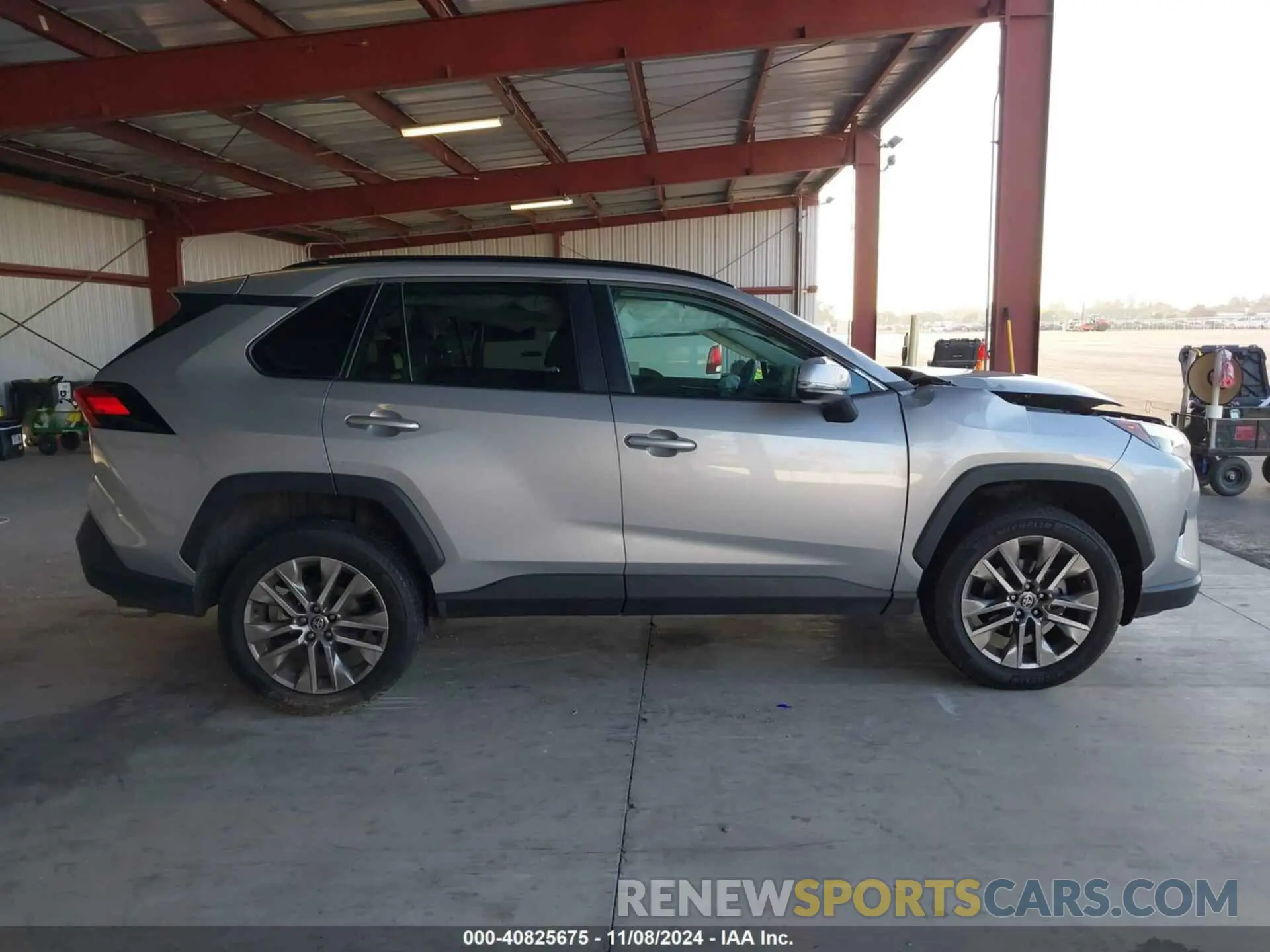 13 Photograph of a damaged car 2T3A1RFV5PW332594 TOYOTA RAV4 2023