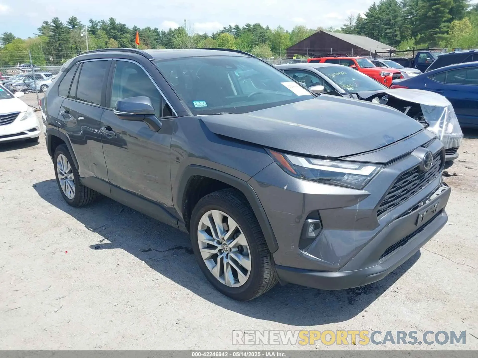 1 Photograph of a damaged car 2T3A1RFV7PC388232 TOYOTA RAV4 2023