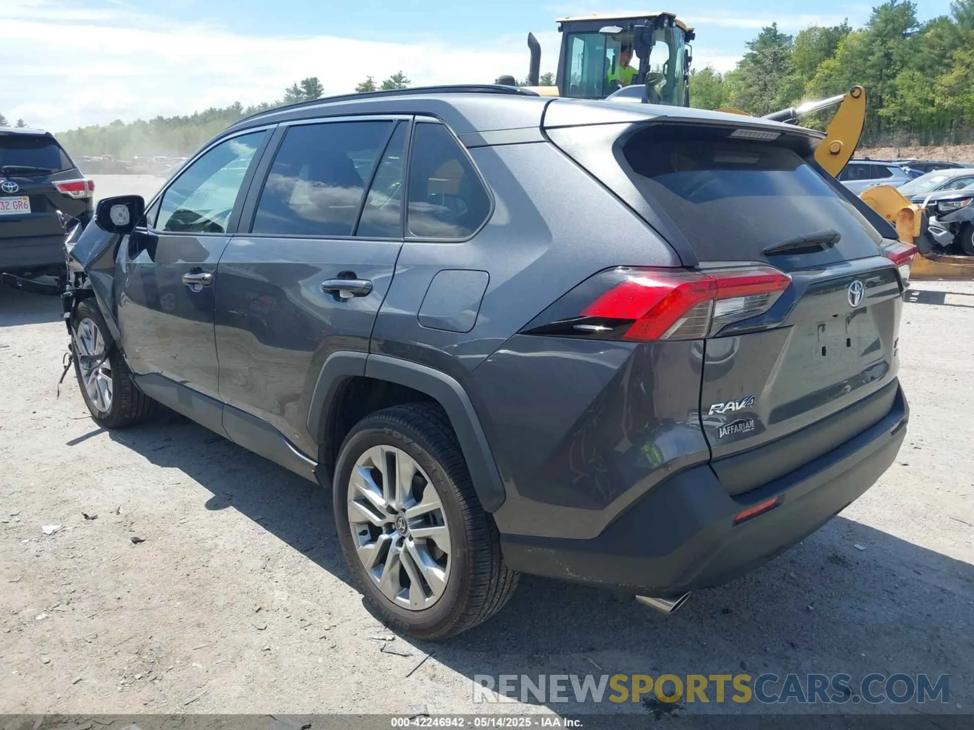 3 Photograph of a damaged car 2T3A1RFV7PC388232 TOYOTA RAV4 2023