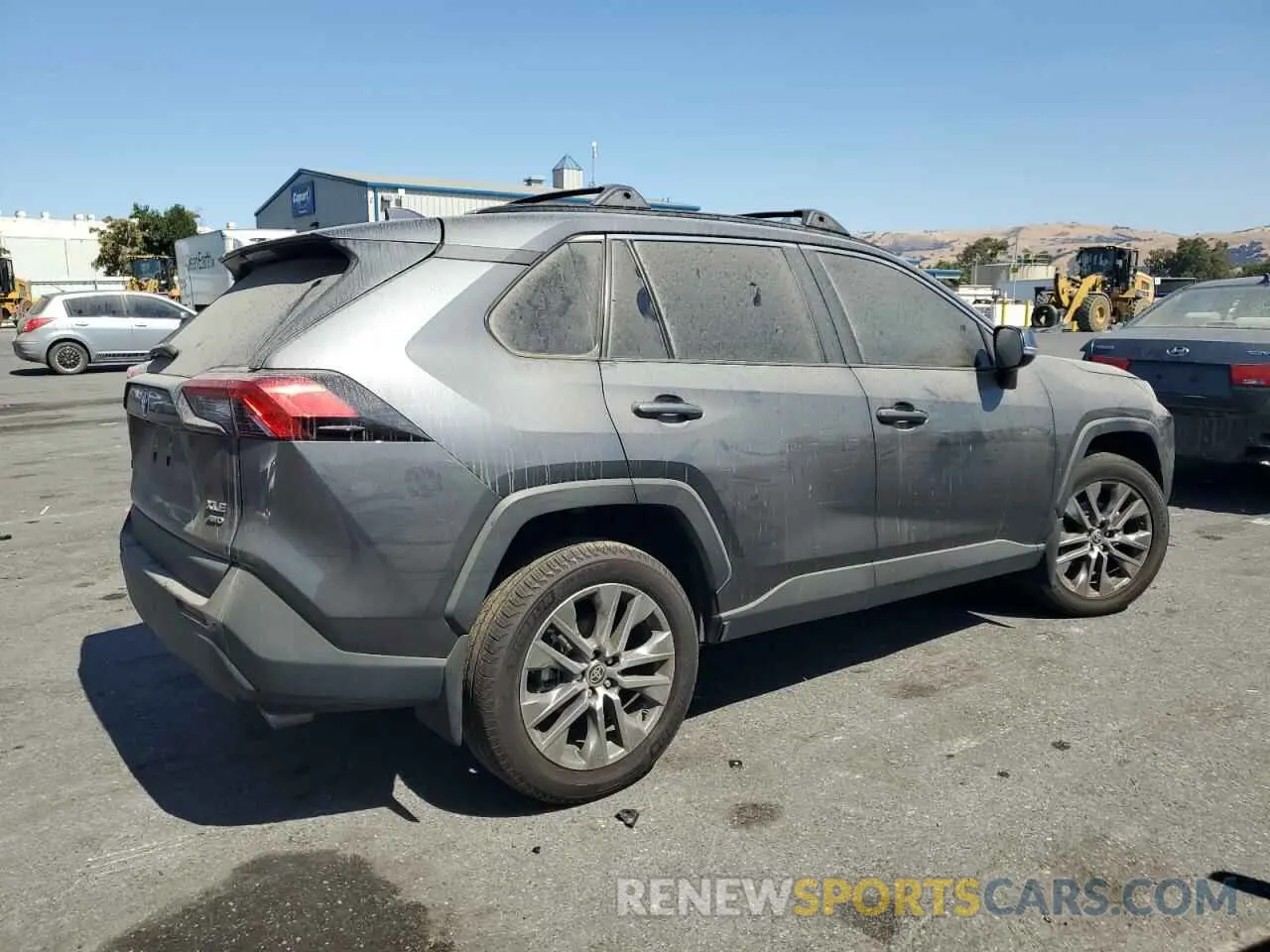 3 Photograph of a damaged car 2T3A1RFV8PC361136 TOYOTA RAV4 2023