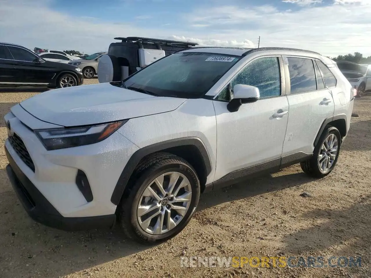 1 Photograph of a damaged car 2T3A1RFV8PW398766 TOYOTA RAV4 2023