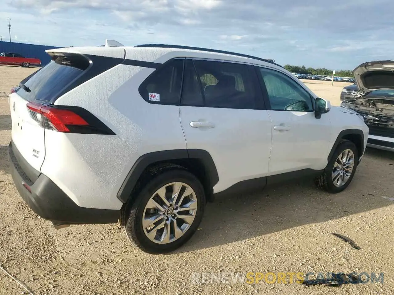 3 Photograph of a damaged car 2T3A1RFV8PW398766 TOYOTA RAV4 2023