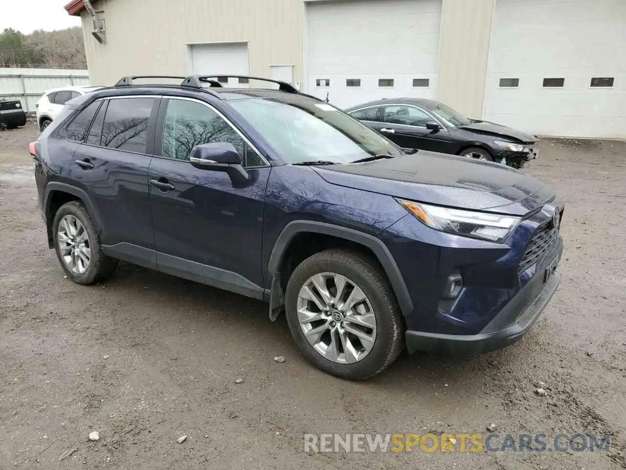 4 Photograph of a damaged car 2T3A1RFV9PW384892 TOYOTA RAV4 2023