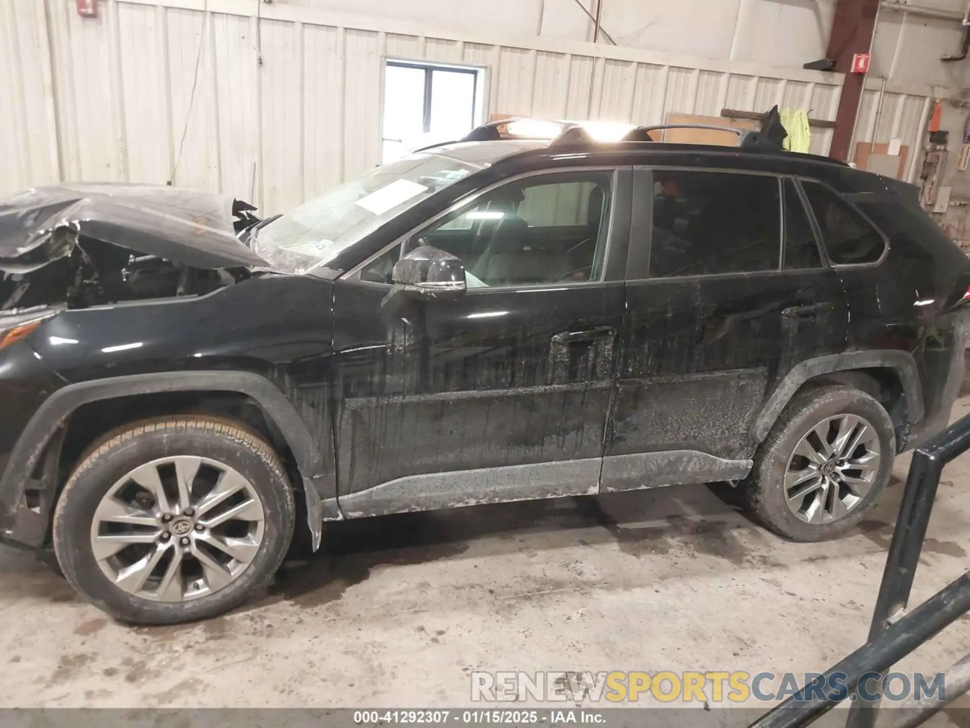 14 Photograph of a damaged car 2T3A1RFVXPC355287 TOYOTA RAV4 2023