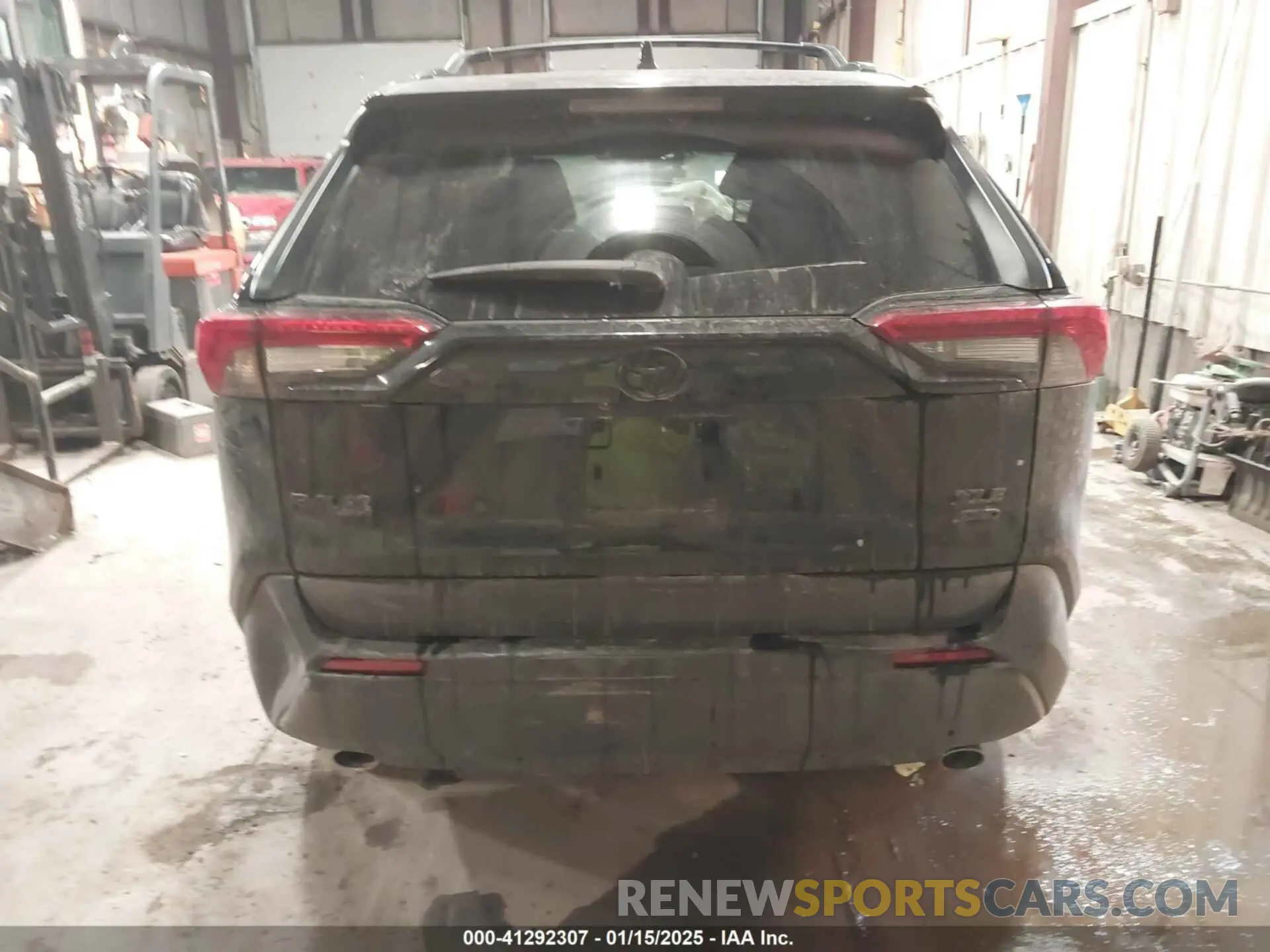 16 Photograph of a damaged car 2T3A1RFVXPC355287 TOYOTA RAV4 2023
