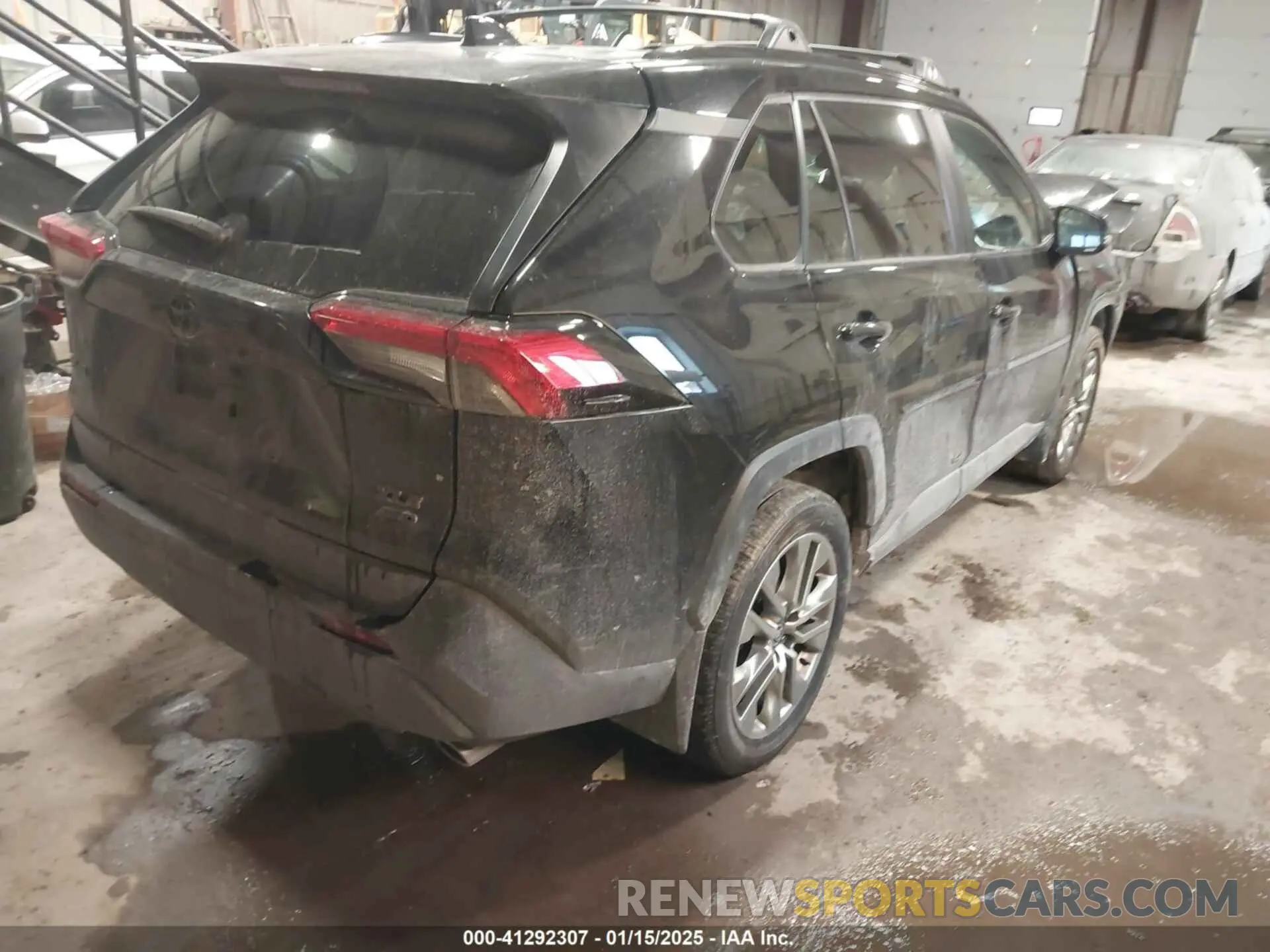 4 Photograph of a damaged car 2T3A1RFVXPC355287 TOYOTA RAV4 2023