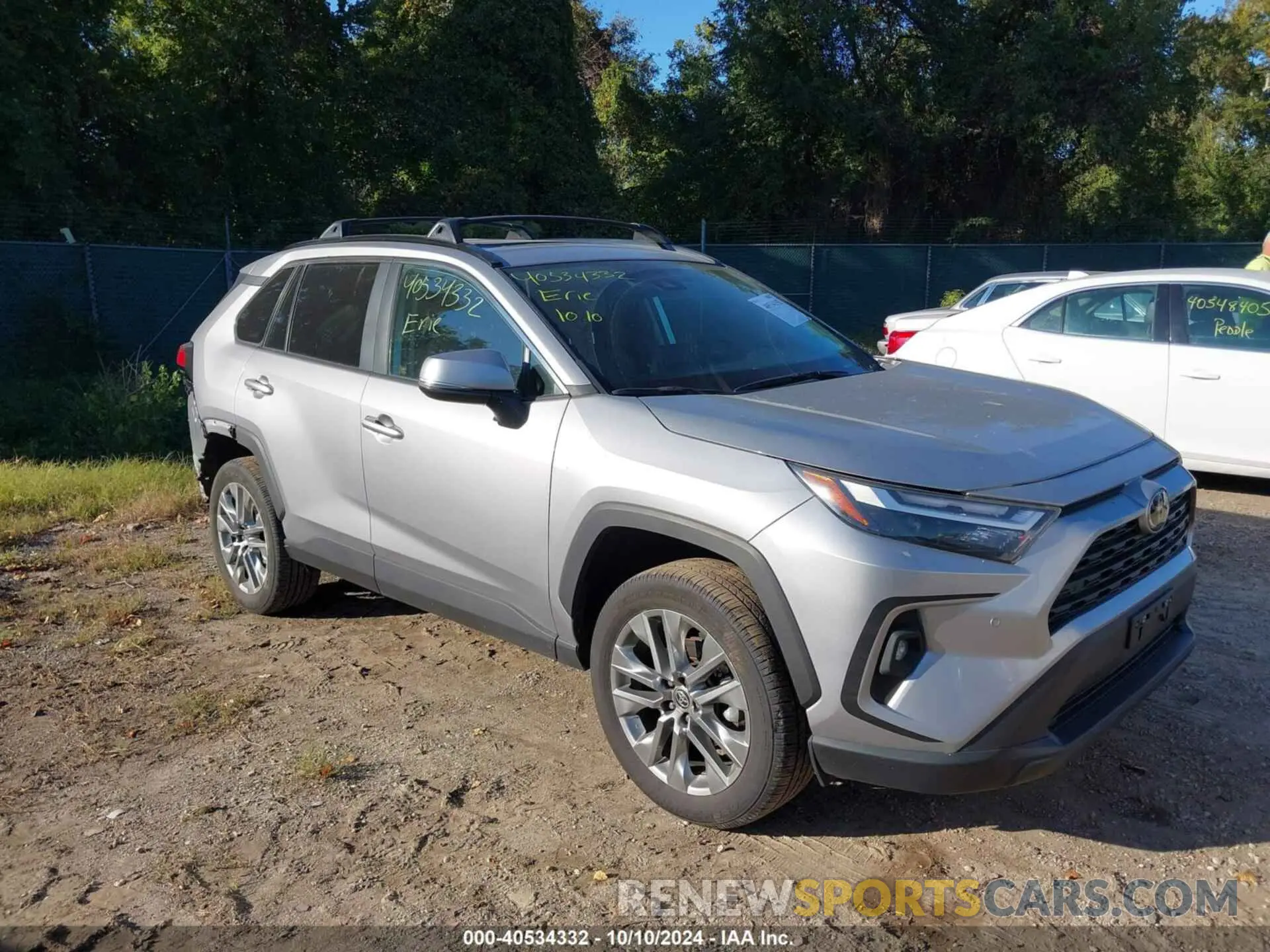 1 Photograph of a damaged car 2T3A1RFVXPC369965 TOYOTA RAV4 2023