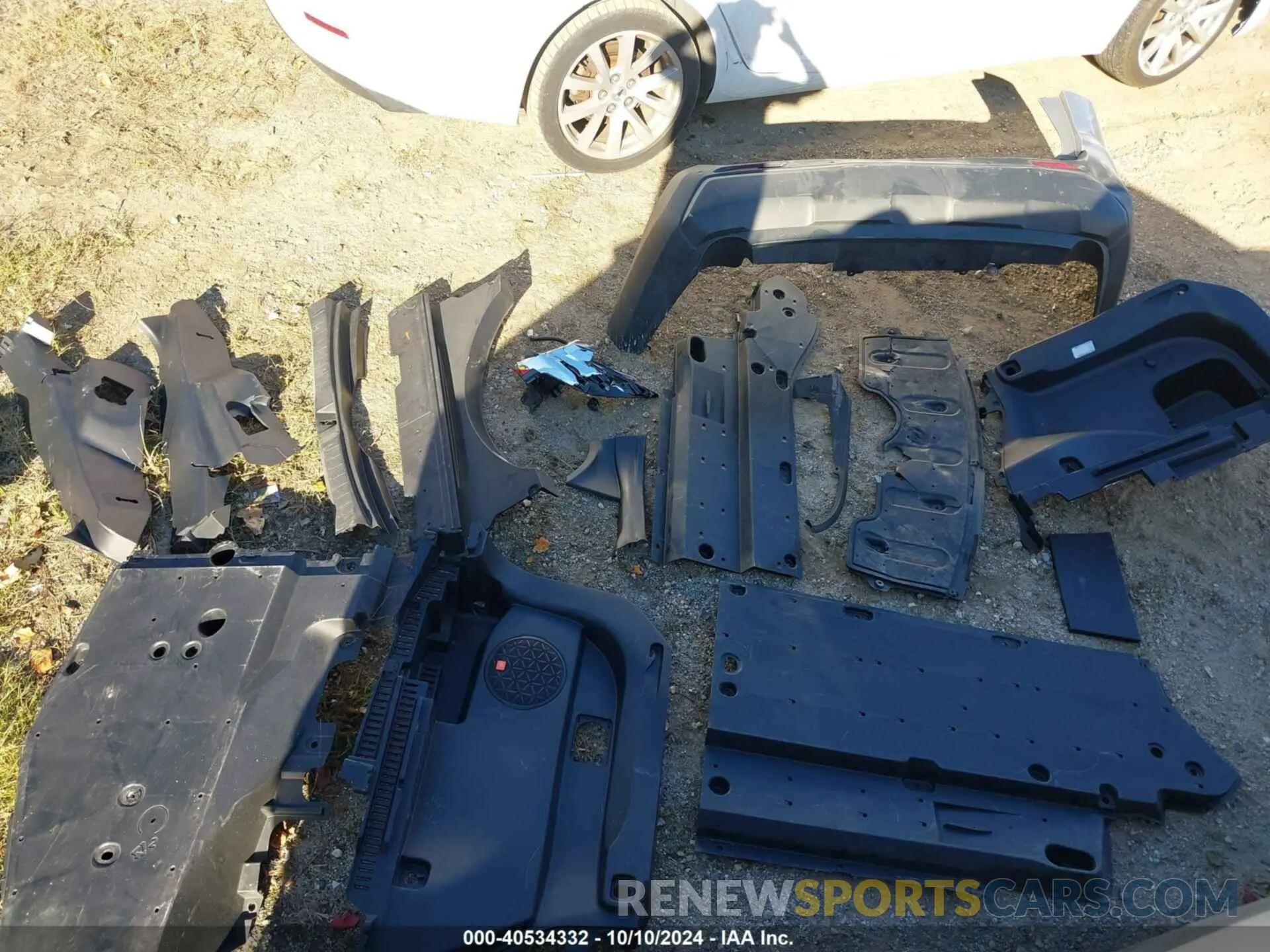 12 Photograph of a damaged car 2T3A1RFVXPC369965 TOYOTA RAV4 2023