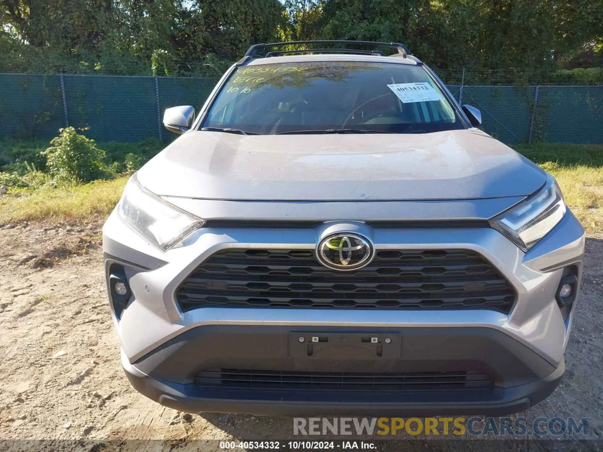 13 Photograph of a damaged car 2T3A1RFVXPC369965 TOYOTA RAV4 2023
