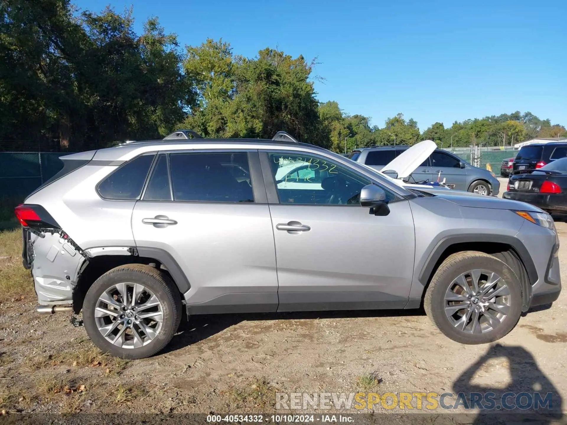 14 Photograph of a damaged car 2T3A1RFVXPC369965 TOYOTA RAV4 2023