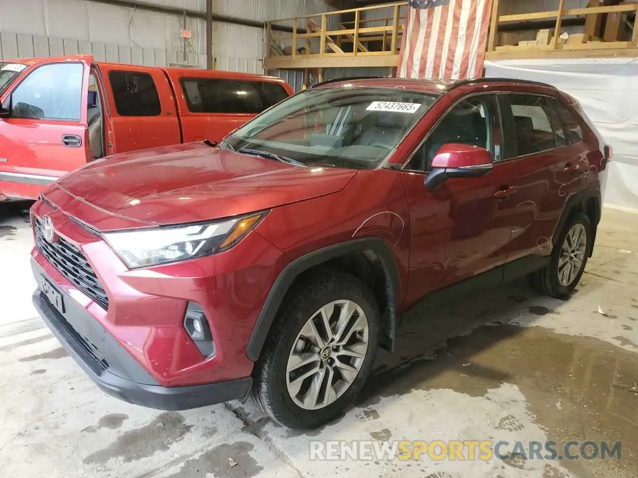1 Photograph of a damaged car 2T3A1RFVXPW345325 TOYOTA RAV4 2023
